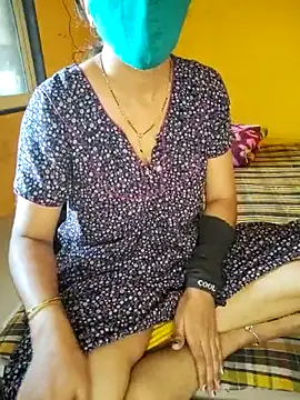 lovelygirl4567 online show from March 11, 4:43 am