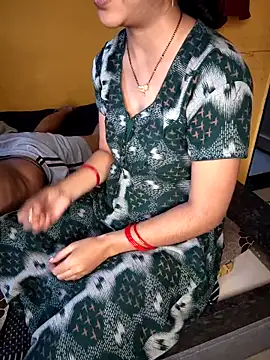 lovelygirl4567 online show from September 23, 4:04 am