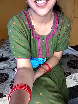 lovelygirl4567 online show from October 3, 9:50 am