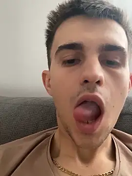 Demonpull69 online show from December 30, 1:47 pm