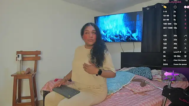 madisonbrunette online show from November 15, 4:43 am