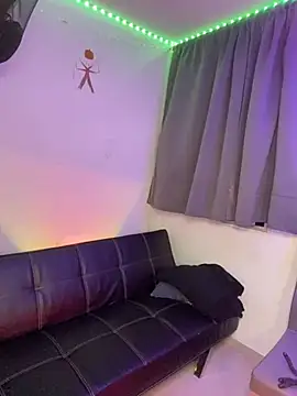 bronwgirl69 online show from March 23, 1:20 am