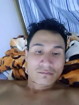 Snapshot of pureza19 chatting on April 10, 9:52 pm pureza19 online show from April 10, 9:52 pm