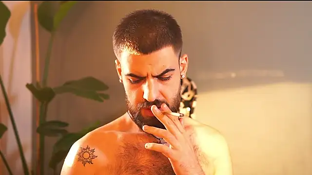 Snapshot of HairyRobxxx chatting on September 17, 3:46 pm HairyRobxxx online show from September 17, 3:46 pm