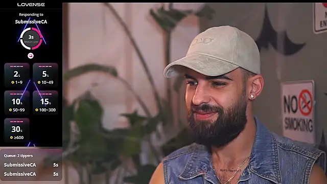 Snapshot of HairyRobxxx chatting on October 24, 3:08 pm HairyRobxxx online show from October 24, 3:08 pm