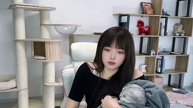 Snapshot of Chenjing0 chatting on May 6, 7:35 am Chenjing0 online show from May 6, 7:35 am