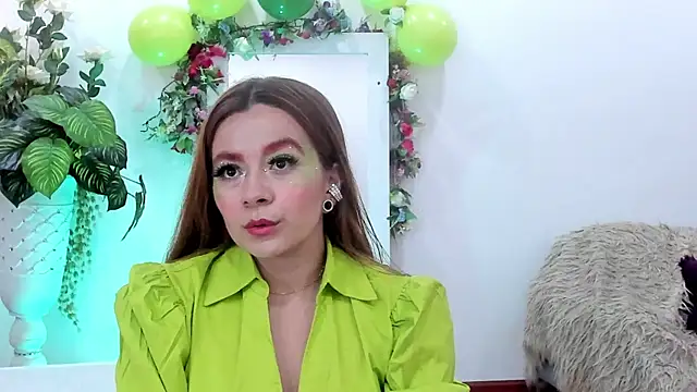 Snapshot of LiaCathaleya chatting on March 17, 8:09 pm LiaCathaleya online show from March 17, 8:09 pm