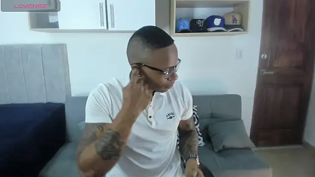 Josep Ston online show from November 17, 2:50 am