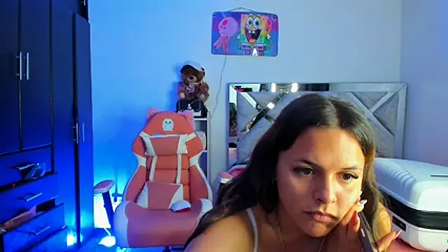 Snapshot of Amys chatting on November 24, 1:49 am Amys online show from November 24, 1:49 am