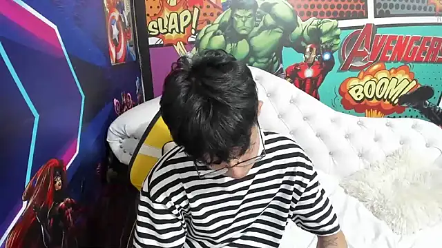 Snapshot of jisuscat chatting on January 18, 9:55 pm jisuscat online show from January 18, 9:55 pm