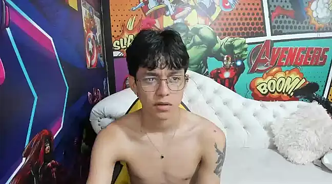 Snapshot of jisuscat chatting on February 2, 10:06 pm jisuscat online show from February 2, 10:06 pm