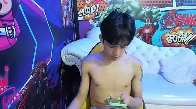 Snapshot of jisuscat chatting on February 3, 10:00 pm jisuscat online show from February 3, 10:00 pm