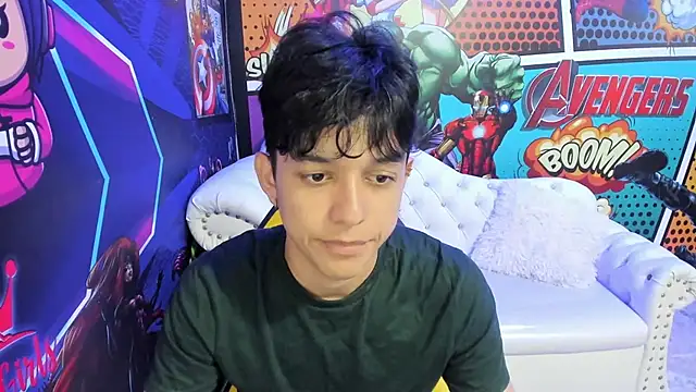 Snapshot of jisuscat chatting on March 5, 6:45 pm jisuscat online show from March 5, 6:45 pm