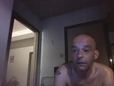 horndude187187 online show from January 13, 1:23 am