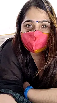 Snapshot of shreya1765 chatting on February 21, 11:44 am shreya1765 online show from February 21, 11:44 am