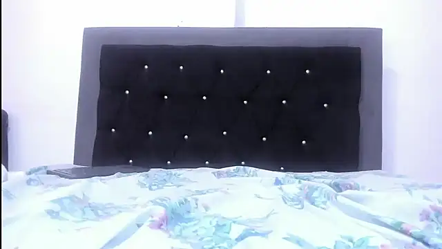 violetadumsper online show from February 9, 5:50 am