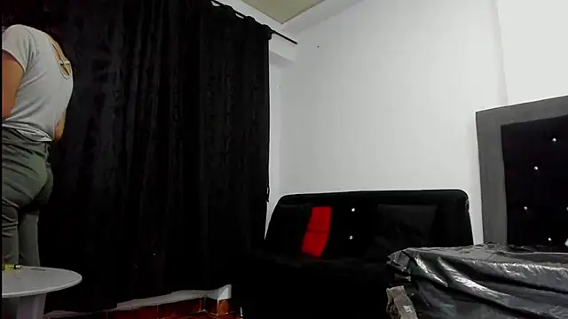 violetadumsper online show from February 26, 2:59 am