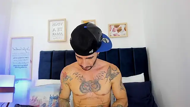 Lancelot Benwick online show from September 19, 9:48 pm