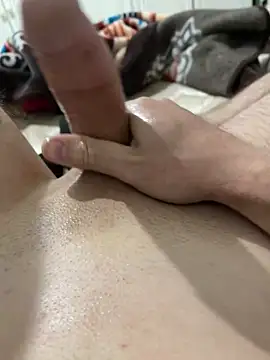 Snapshot of salahjode4325 chatting on January 29, 8:25 pm salahjode4325 online show from January 29, 8:25 pm