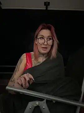 Mia-Fuchs online show from February 10, 11:34 pm