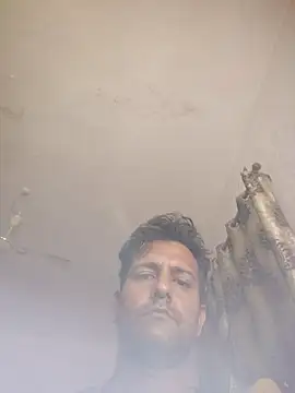 Snapshot of MAGNETICDADDY8 chatting on October 26, 5:24 am MAGNETICDADDY8 online show from October 26, 5:24 am