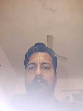 Snapshot of MAGNETICDADDY8 chatting on November 4, 11:42 am MAGNETICDADDY8 online show from November 4, 11:42 am