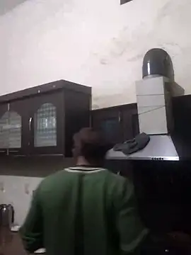 Snapshot of MAGNETICDADDY8 chatting on November 7, 9:04 pm MAGNETICDADDY8 online show from November 7, 9:04 pm