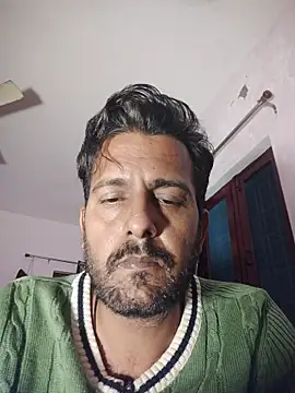 Snapshot of MAGNETICDADDY8 chatting on November 10, 11:26 pm MAGNETICDADDY8 online show from November 10, 11:26 pm