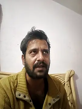 Snapshot of MAGNETICDADDY8 chatting on November 26, 4:41 pm MAGNETICDADDY8 online show from November 26, 4:41 pm