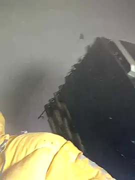 Snapshot of MAGNETICDADDY8 chatting on December 17, 1:22 am MAGNETICDADDY8 online show from December 17, 1:22 am