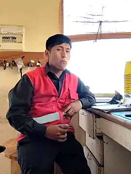 Snapshot of securityhot chatting on February 27, 12:13 pm securityhot online show from February 27, 12:13 pm