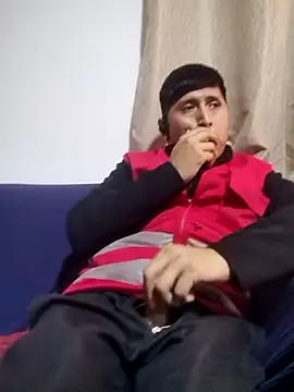 Snapshot of securityhot chatting on September 13, 12:10 am securityhot online show from September 13, 12:10 am