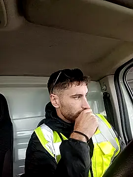 Snapshot of MisterHaze chatting on November 5, 10:59 am MisterHaze online show from November 5, 10:59 am