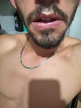 yanlizkurt01 online show from August 5, 9:50 pm