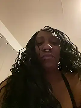 Yoshibaby2670 online show from February 14, 11:10 am