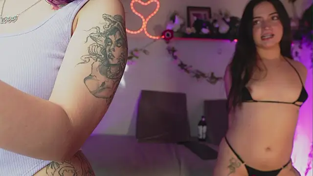 Snapshot of bri_cullen chatting on September 27, 10:59 pm bri cullen online show from September 27, 10:59 pm