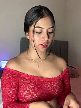 Snapshot of Julii- chatting on January 23, 12:09 pm Julii- online show from January 23, 12:09 pm