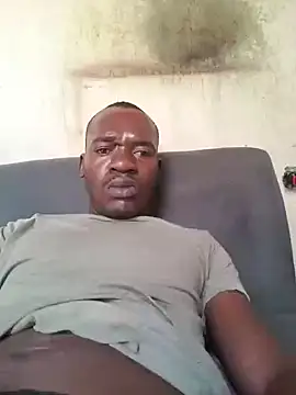 Snapshot of Kaizer1 chatting on November 5, 10:04 am Kaizer1 online show from November 5, 10:04 am