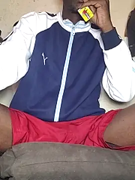 Snapshot of Kaizer1 chatting on December 17, 12:16 am Kaizer1 online show from December 17, 12:16 am