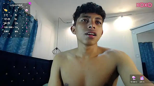 twinkmilk  online show from March 23, 5:10 am