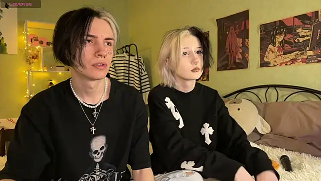 VeryRare TwinS online show from October 8, 7:44 pm