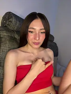 Maddy Jones online show from January 20, 5:37 am