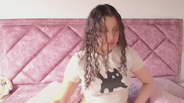 Charlotte  Miller online show from March 22, 12:04 pm