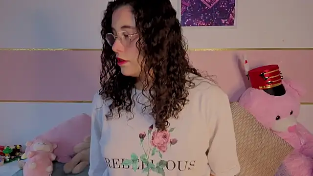 Charlotte  Miller online show from January 13, 11:48 am