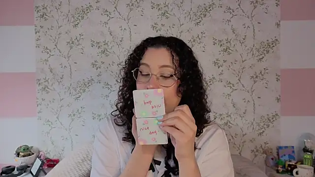 Charlotte  Miller online show from April 5, 12:24 pm