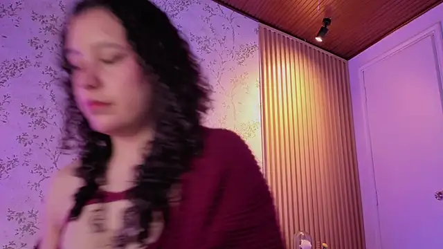 Charlotte  Miller online show from April 19, 12:37 pm