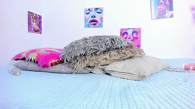 Snapshot of ebony_cutte chatting on February 5, 10:55 pm ebony cutte online show from February 5, 10:55 pm