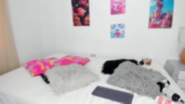 Snapshot of ebony_cutte chatting on September 11, 7:03 pm ebony cutte online show from September 11, 7:03 pm