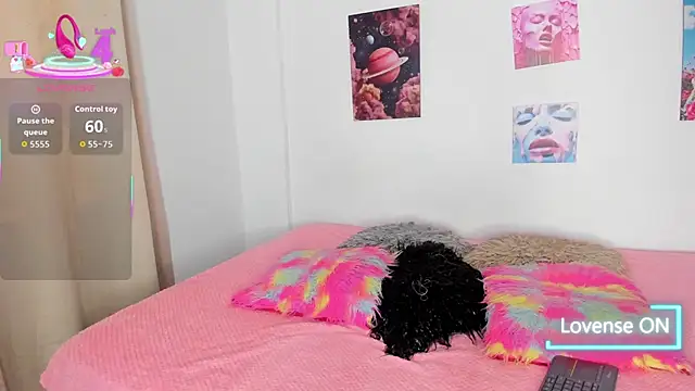 Snapshot of ebony_cutte chatting on September 19, 7:03 pm ebony cutte online show from September 19, 7:03 pm