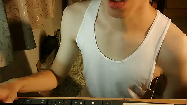 KYU890428 online show from November 2, 3:58 pm